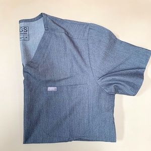 FIGS Chisec Three-Pocket Scrub Top - Men's Medium - Graphite